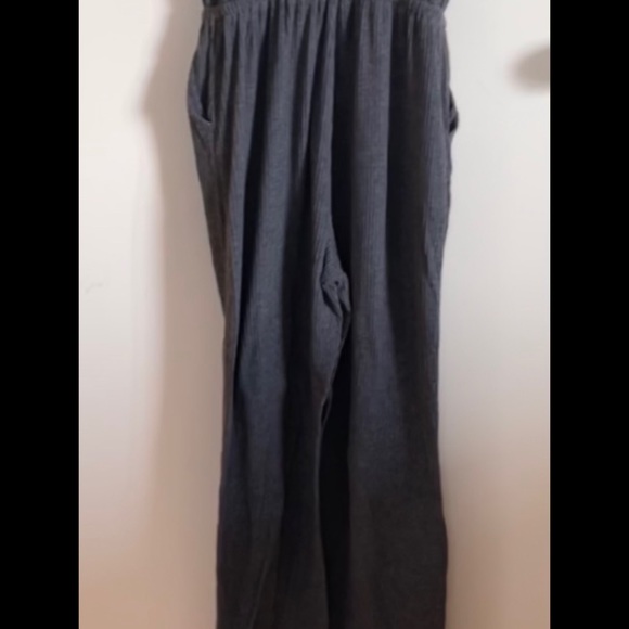 Lulus grey jumpsuit women’s small - Picture 4 of 7